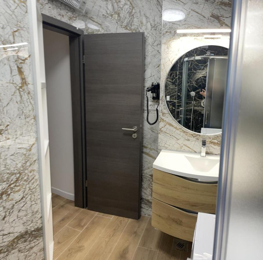 Luxury Town Center Apartments Zadar Ngoại thất bức ảnh